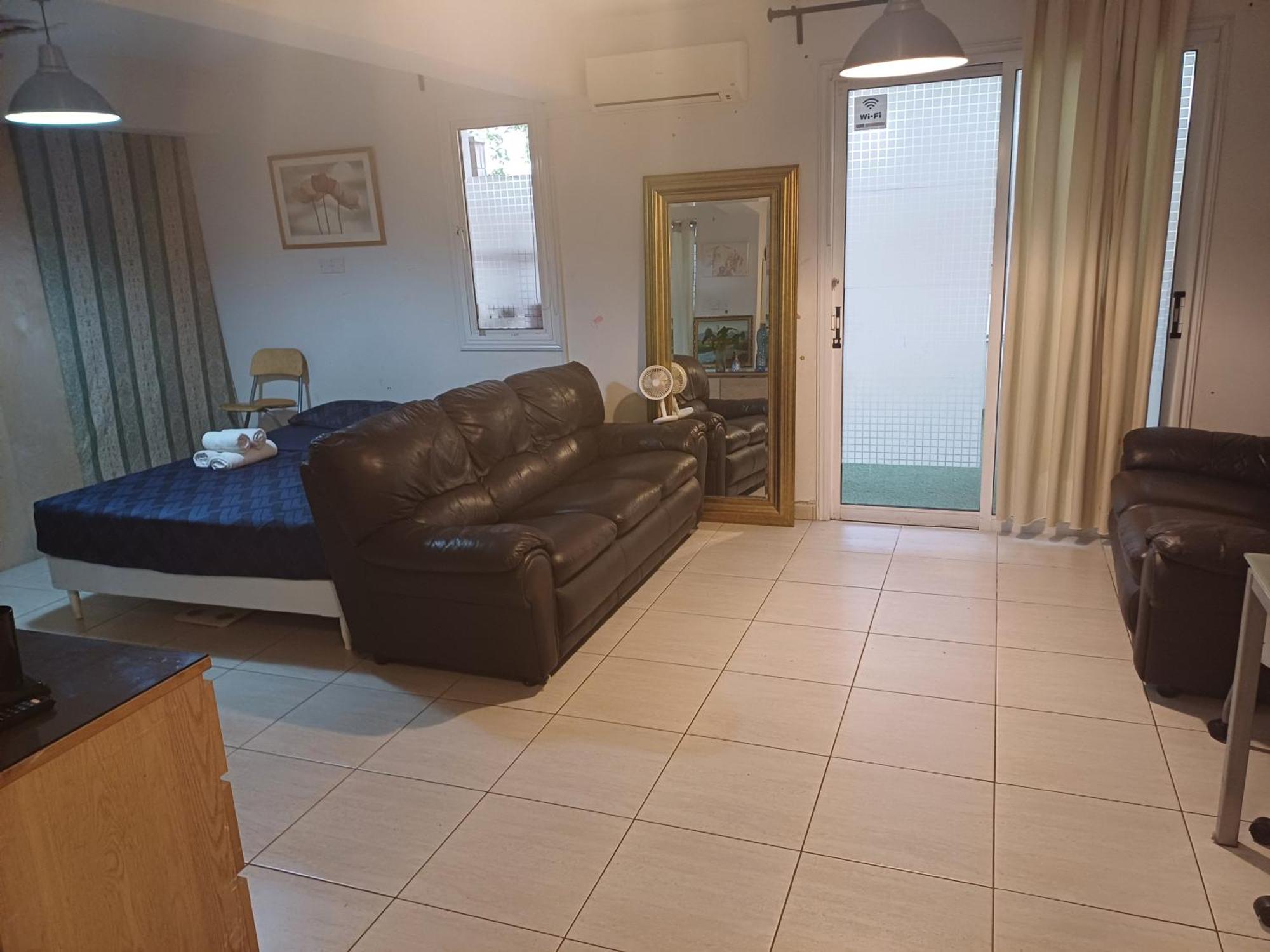 Kapary Apartment Paralimni Exterior photo